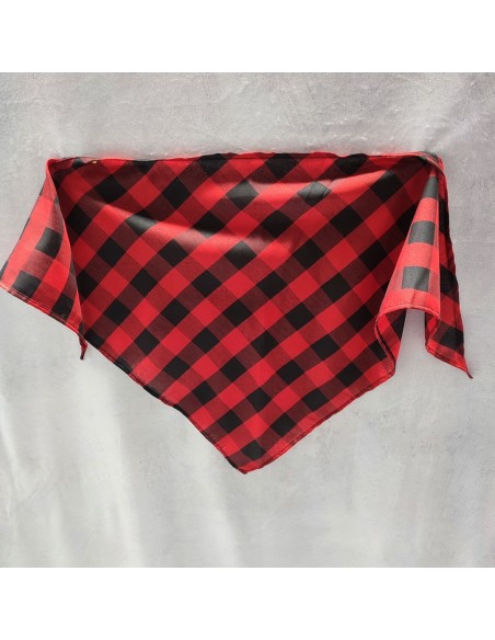 Cachirulo rojo y negro