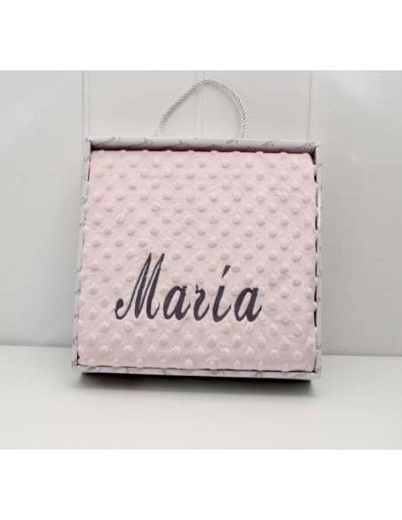 Manta Bordada con el nombre.