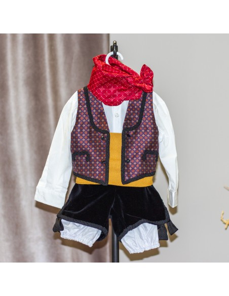 Traje completo terciopelo brocado.