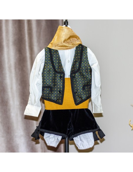 Traje completo terciopelo brocado.