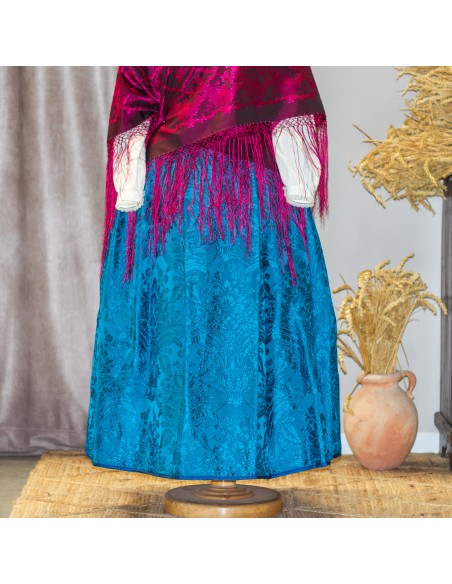 Falda Brocada especial.