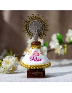 Virgen 15,5cms manto blanco y rosa.